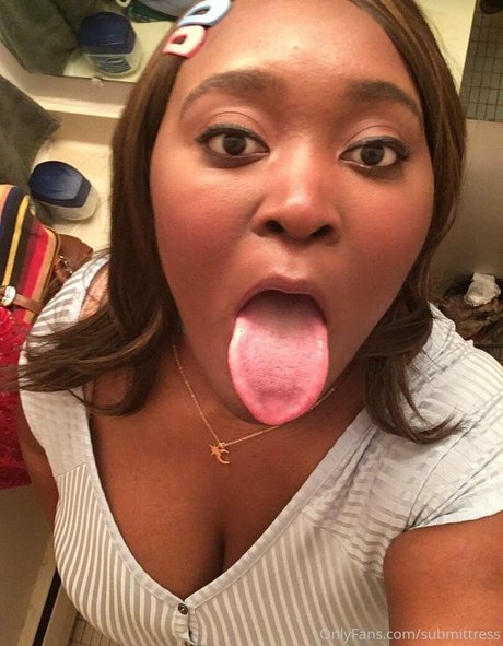 arabische kurvige onlyfans hübsche schöne bilder