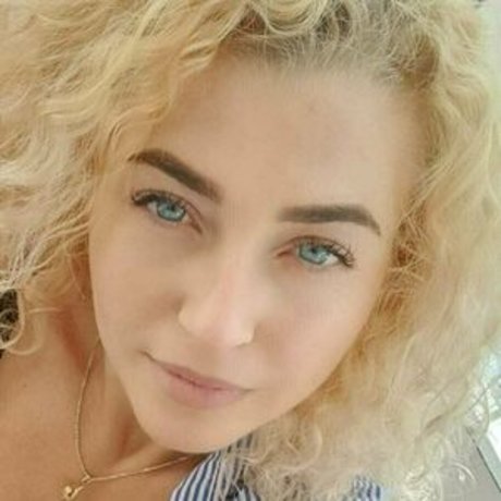 asiatische teen pussy onlyfans nackt erwachsene fotos