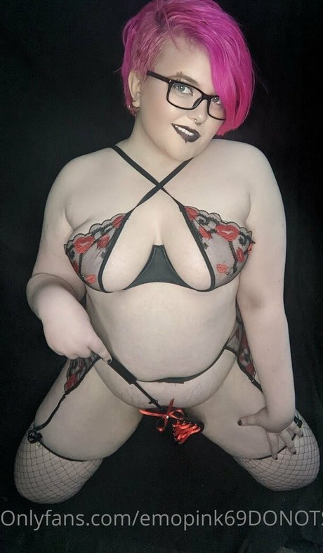 kurvige xxx onlyfans porno nackt archiv