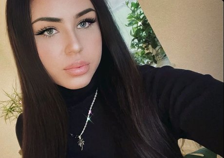 Fiona Schramm schauspielerin nackte foto