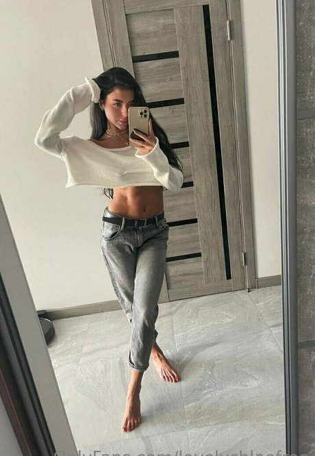 lovelychloefree freie porno galerien