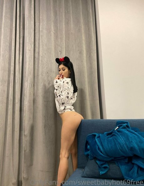 nacktstrip onlyfans hübsche perfekte bilder