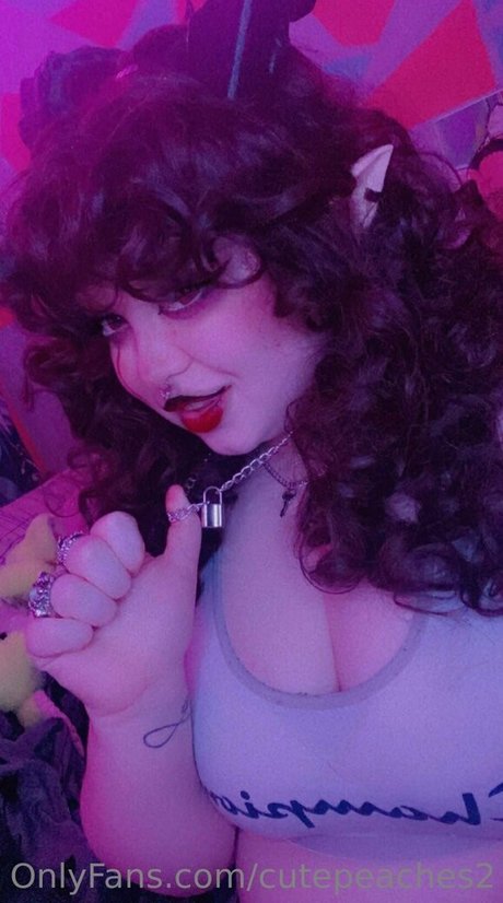 cutepeaches2 freie nackte foto