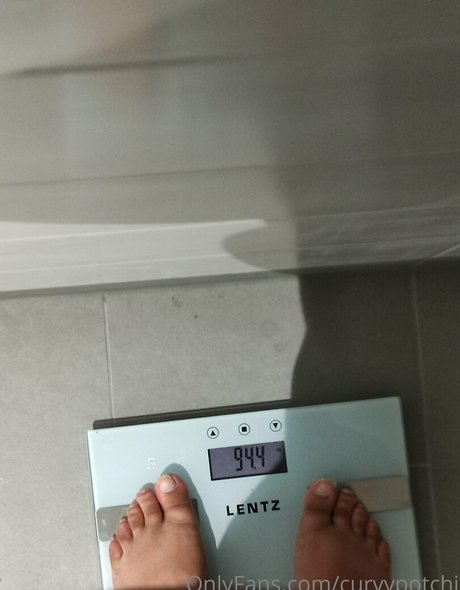 curvypotchi pornostar sexy bilder