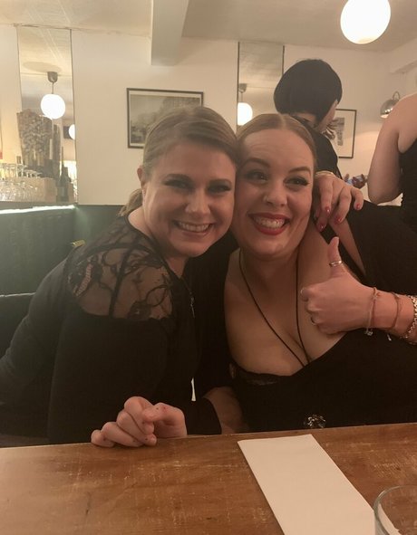 madam___caramel nette pornostar bilder