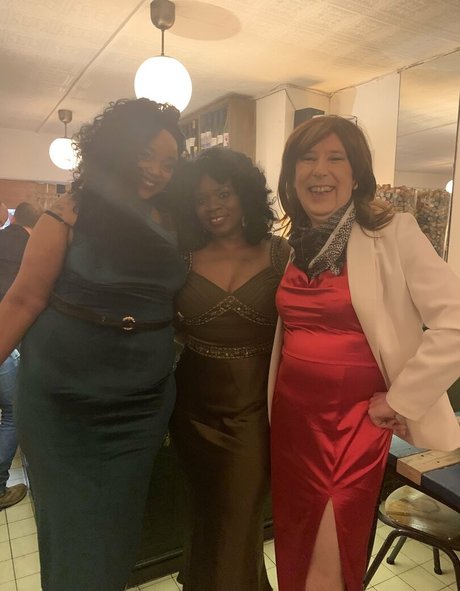 latex-onlyfans pornografische bilder