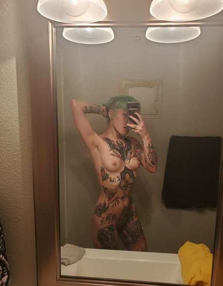 muskel-milf-onlyfans erotische schöne bild