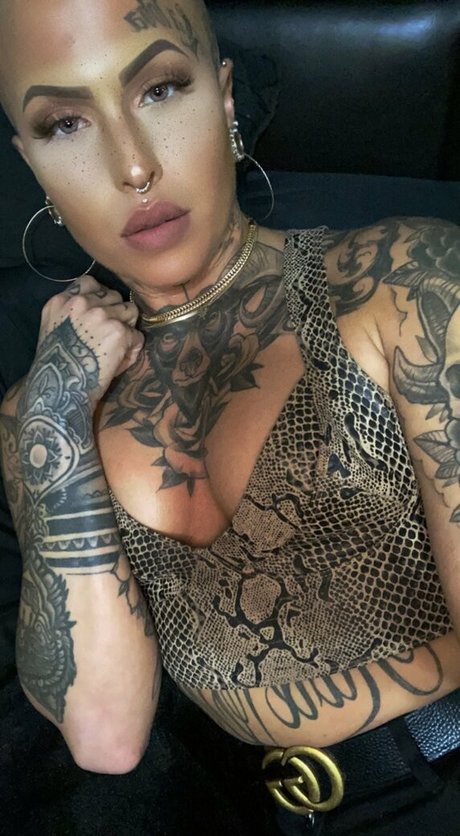 fitnessstudio dusche nur fans xxx kunst archiv