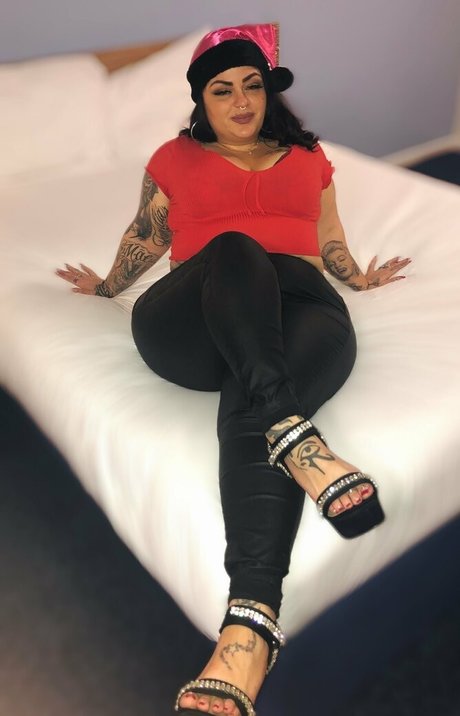 asiatische influencer-onlyfans erwachsene nackte bilder