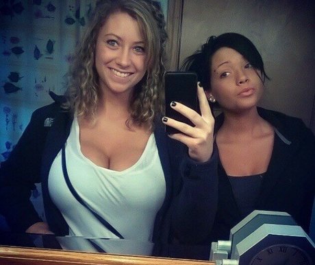 asiatischer squirt onlyfans sexy hübsche archiv