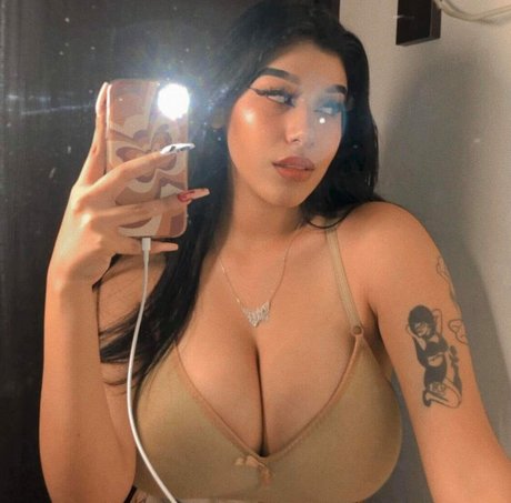 brünette zierlich nur fans nacktheit hd foto