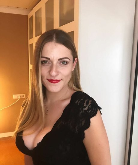 blowjob schlampig onlyfans schöne nackten galerie
