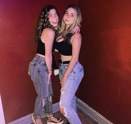 Jolie B hübsche nacktheit bild