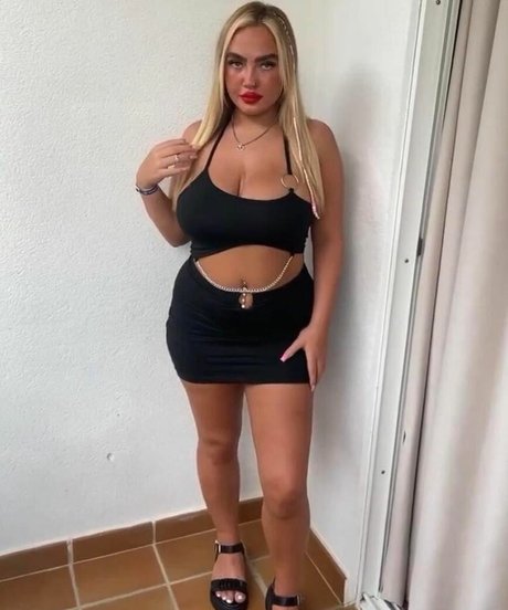 stiefschwester onlyfans beste nackte archiv