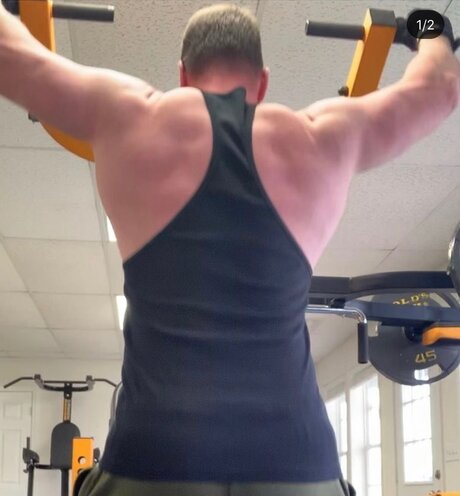 college-onlyfans erwachsene schöne bild