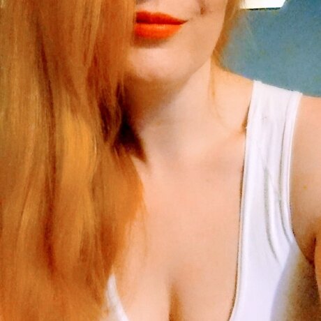 latina-milf-onlyfans top akt foto