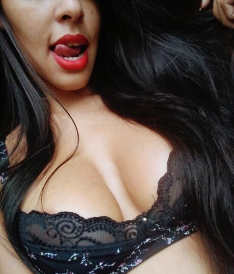 prinzessin nackt onlyfans exklusive pornografische bilder