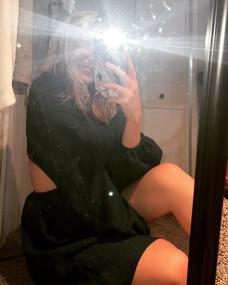 stiefschwester onlyfans nackten galerie