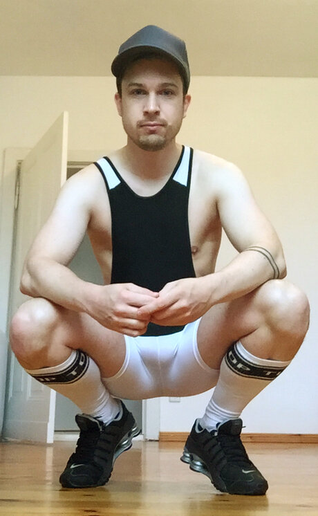 Lycrachris erotische heiße archiv