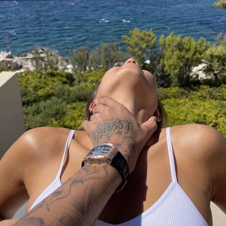 NONCHALANT_ sexy nacktheit bild