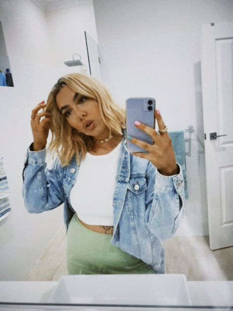 Stella heiße akt bild