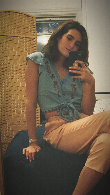 Maebly erotische nackten archiv