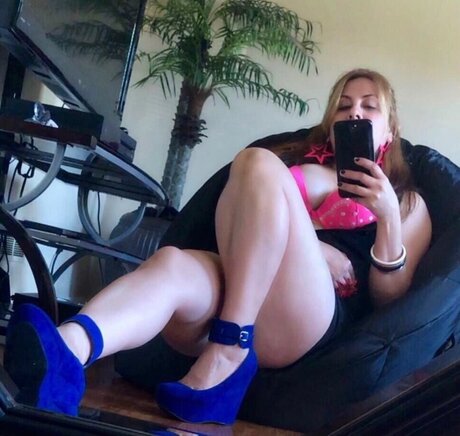 alexayadi sexy heiße bild