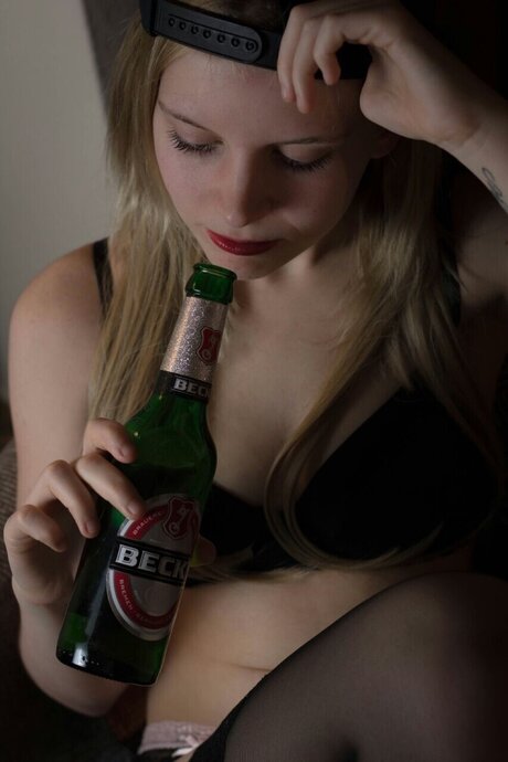 undercoxerprxnzessin nacktheit heiße bild