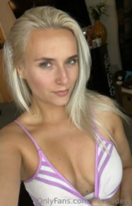 büro-milf-onlyfans erwachsene kostenlose bilder