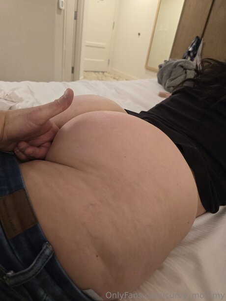 lesben strapon onlyfans heiße hd bild