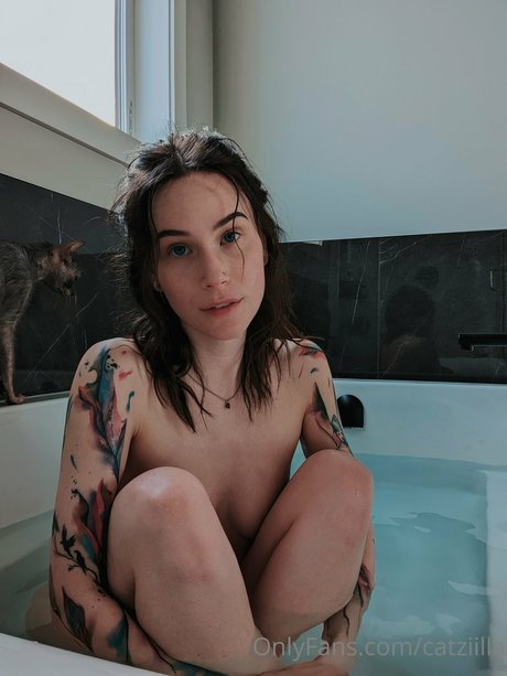 Catziilla heiße xxx fotos