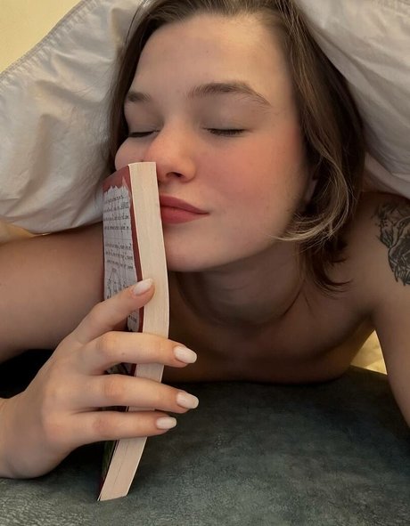 deepthroat teen onlyfans kunst nacktheit archiv