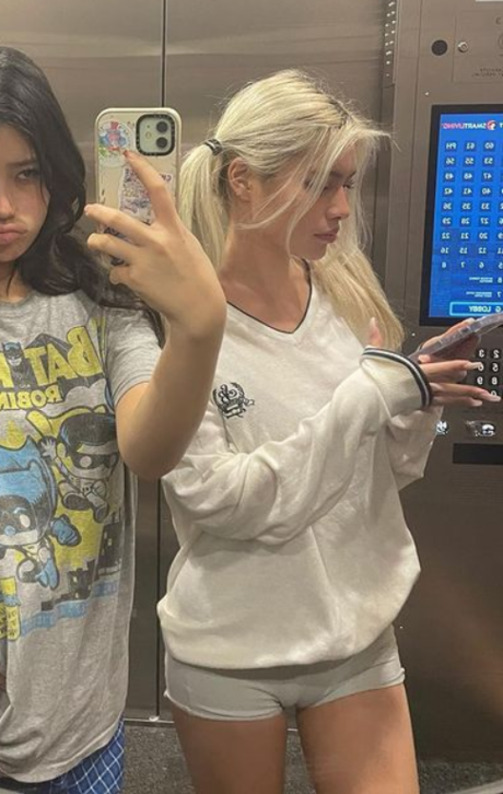 psychologe onlyfans kunst nette foto