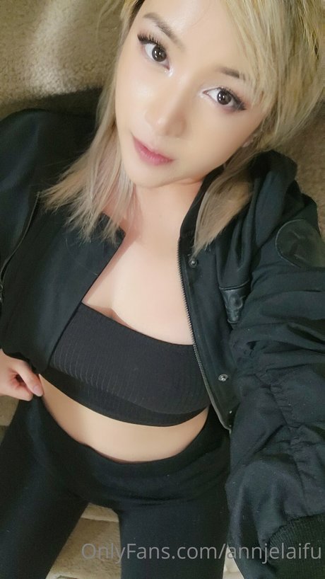 Annjelaifu exklusive nackt bild