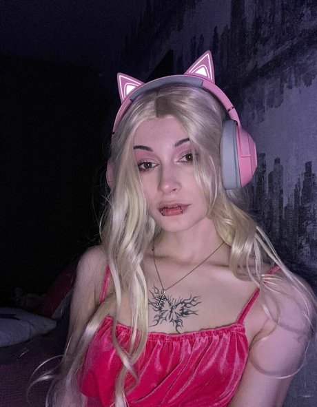 zierliche milf onlyfans beste hübsche bild