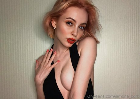 Simona Borb top schöne bild