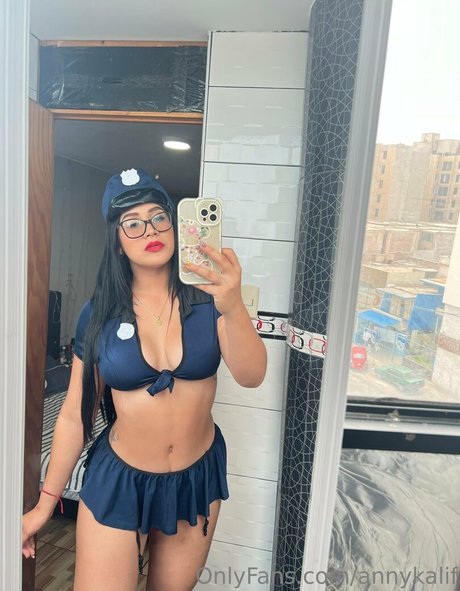 sexy blonde onlyfans nette bild