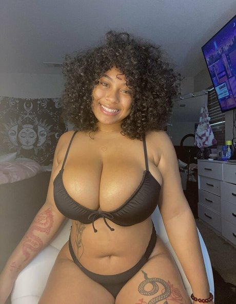 Babyface Jass heiße pornostar bild