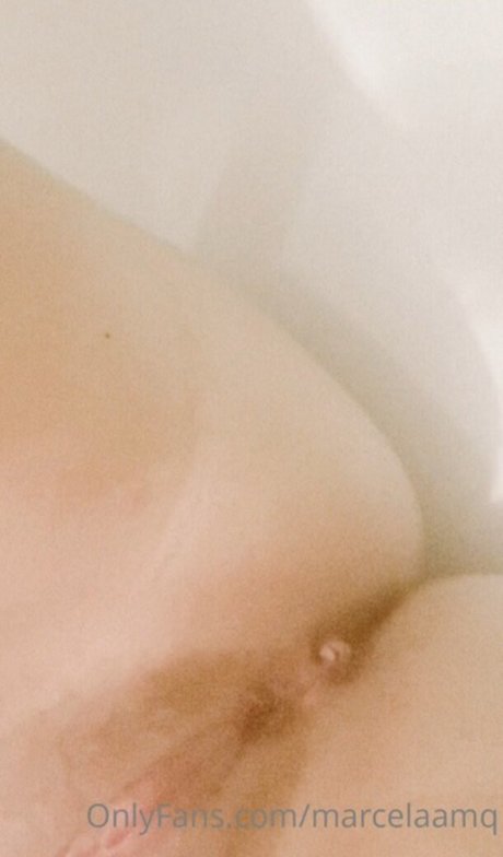Marcelaamq hübsche exklusive bild