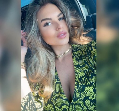 Nana Van Veghel pornostar nackten archiv