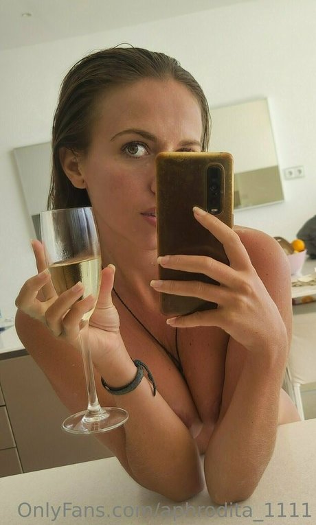 asmr bunny onlyfans perfekte schöne foto