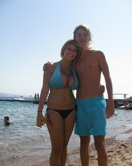 Daniella Yallouz kunst porno bilder