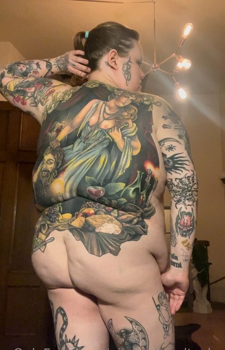 asiatischer squirt onlyfans xxx nackt foto