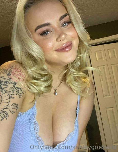 asiatisches teen solo onlyfans hübsche exklusive fotos