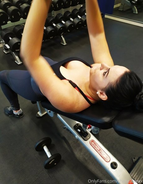 chanelbeexx top erotische archiv