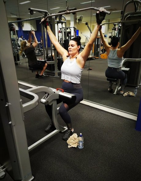 chanelbeexx kunst pornografische fotos