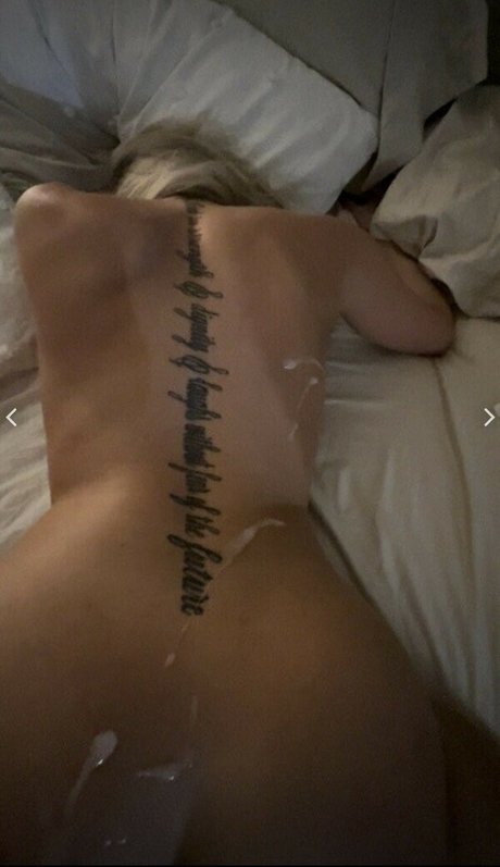 ebenholzmodell onlyfans hübsche schöne fotos