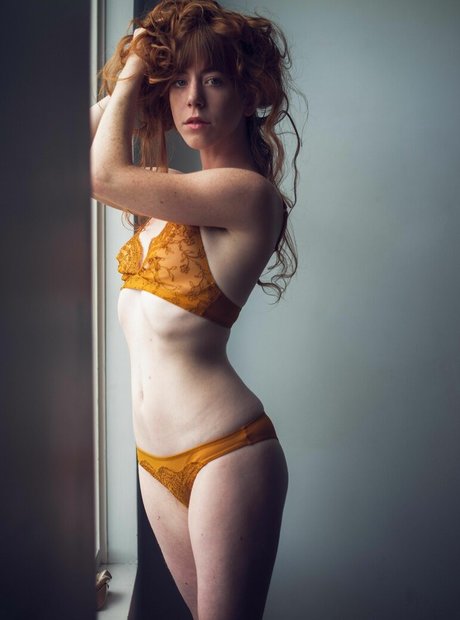 flache onlyfans schöne hübsche galerien