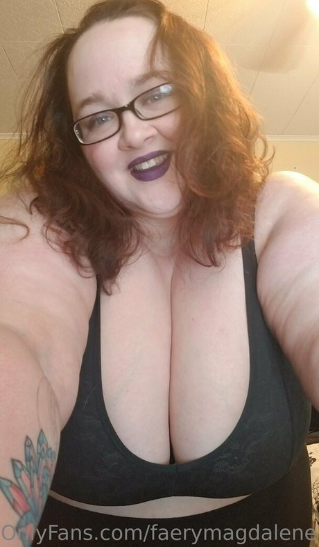 faerymagdalene schauspielerin akt foto