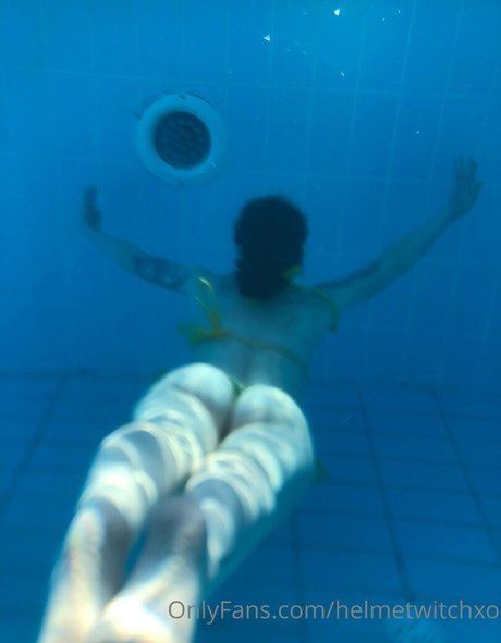helmetwitchxo heiße exklusive foto